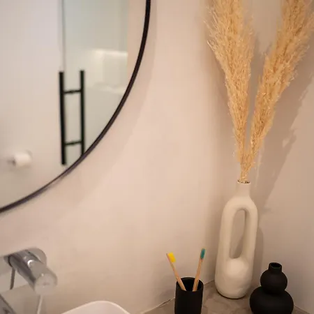 The V Apartamento